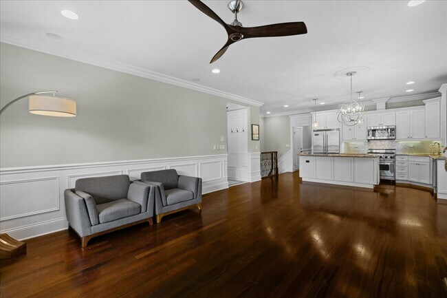 Building Photo - 5254 N Ashland Ave
