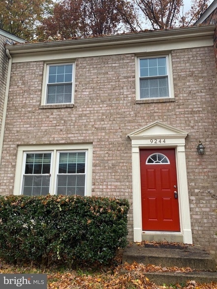 Building Photo - 9244 Sprucewood Rd