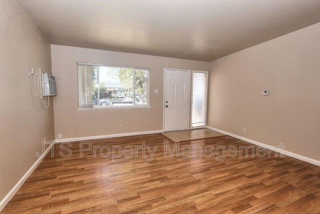 Building Photo - 2310 Kenworthy Way