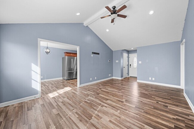 Building Photo - 2701 E Copeland Ct