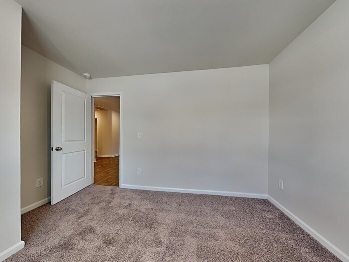 Building Photo - 1655 Commendable Ct