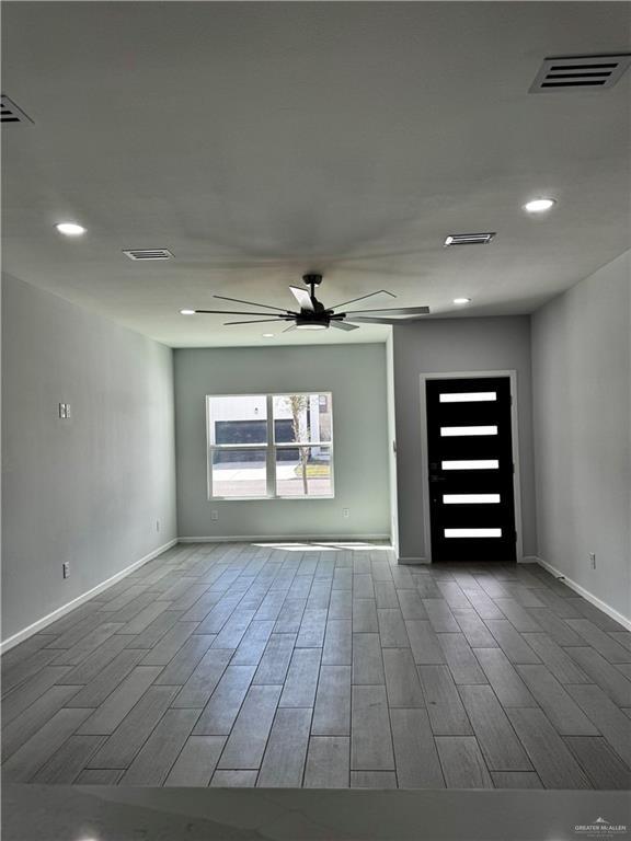 Building Photo - 23 Stablewood