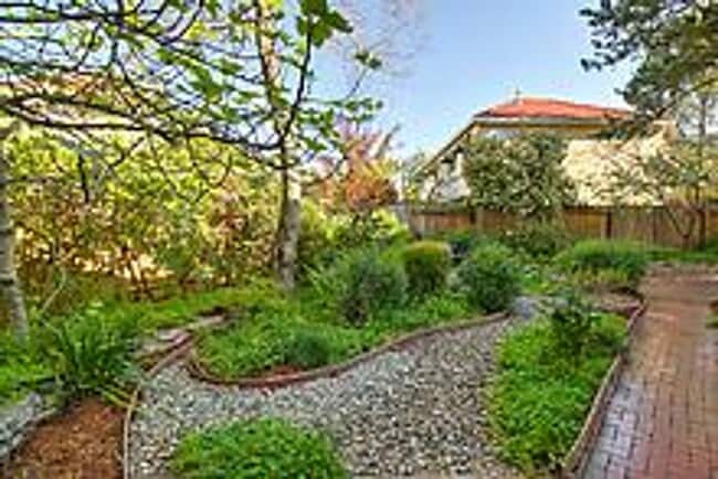 Building Photo - Beautiful 3 Bedroom Home-$750.00 Off 1st M...