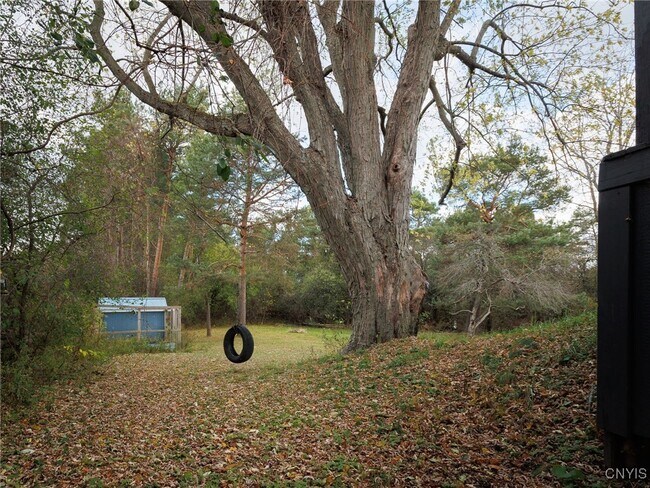 Building Photo - 20201 Overlook Dr