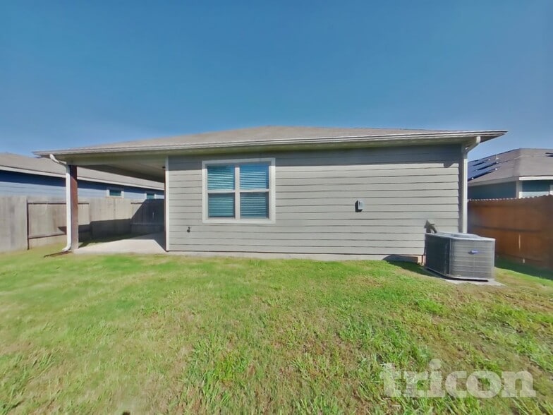 Building Photo - 1342 Barrel Dr