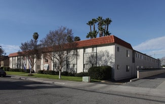 Building Photo - Casa Granada Apartments