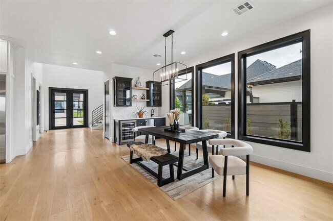 Building Photo - 2109 Wiregrass Dr
