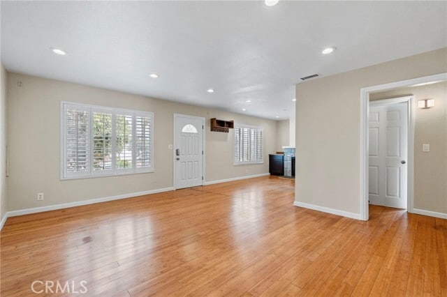 Building Photo - 5032 W 135th St