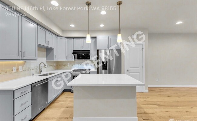 Building Photo - 3511 NE 146th Pl