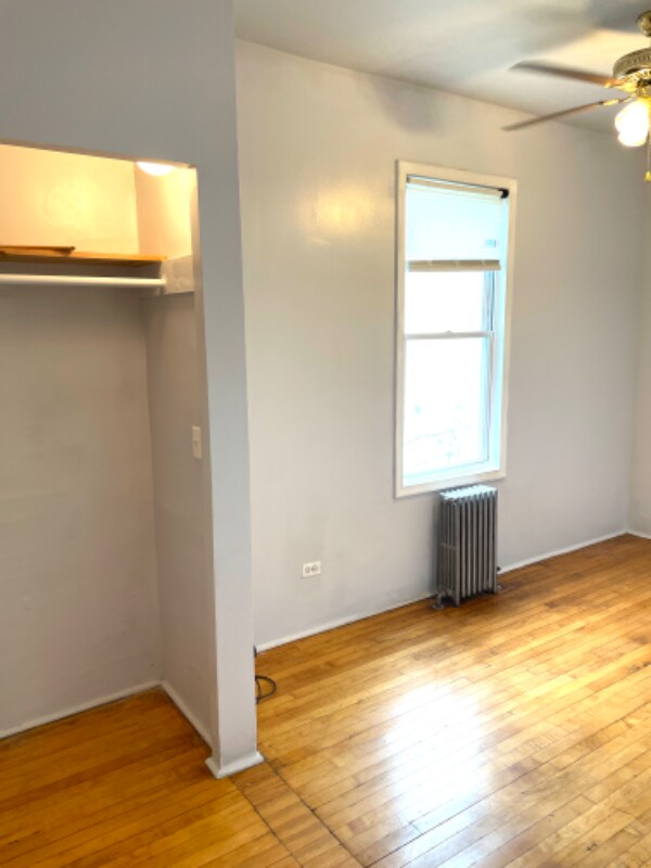 Building Photo - 5025 W 31st St