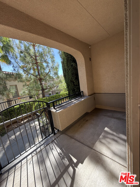 Building Photo - 20422 Paseo Altisse