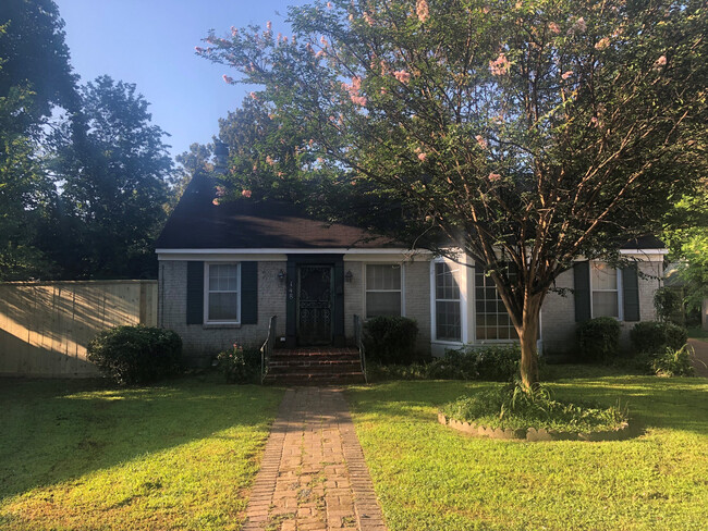 Primary Photo - 148 Barnett Pl