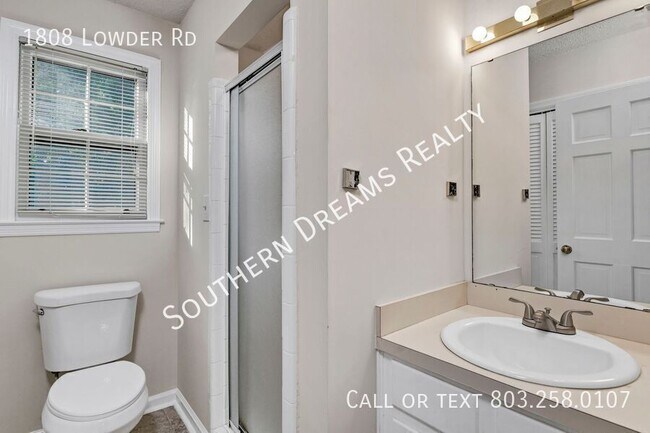 Building Photo - 1808 Lowder Dr