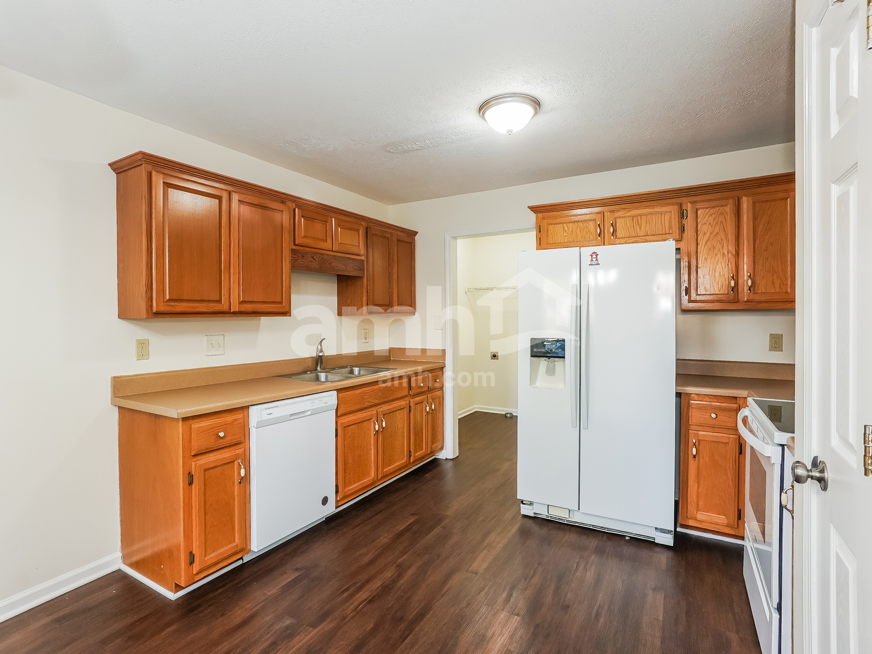 Building Photo - 1756 Hazelwood Rd