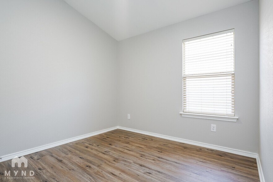 Building Photo - 5152 Britton Ridge Ln