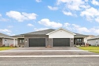 Building Photo - 2037 Isabella Ln