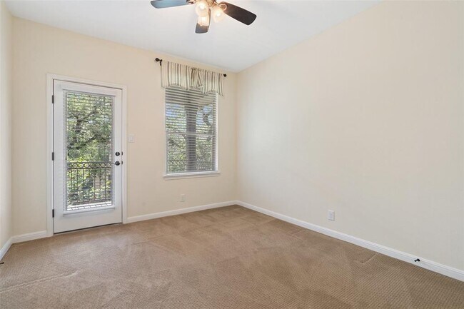 Building Photo - 9412 Solana Vista Loop