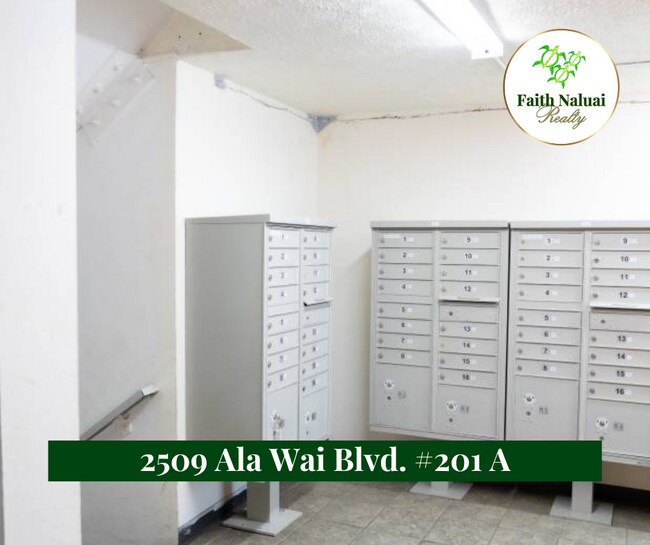 Building Photo - 2509 Ala Wai Blvd