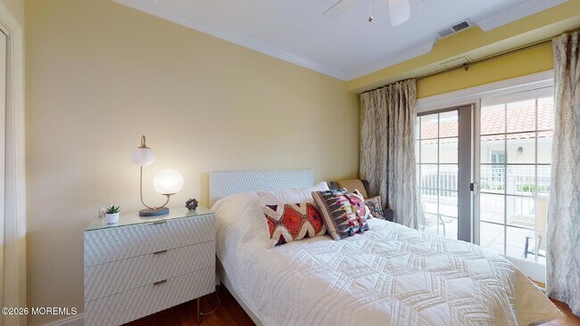 Building Photo - 312 Riviera Dr