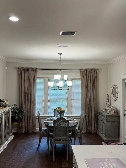 Building Photo - 613 Sharpsburg Ave