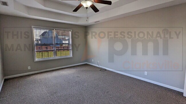 Building Photo - 2780 Cascade Dr