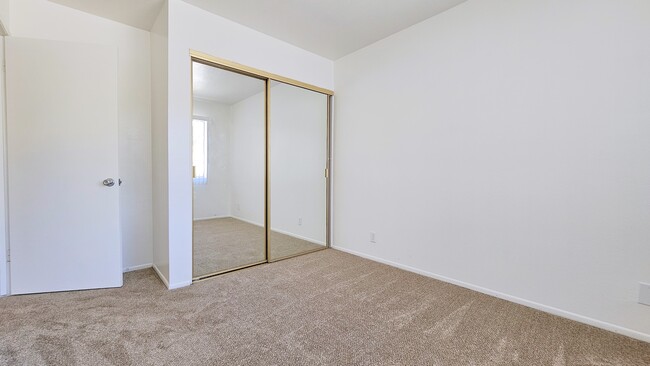 Building Photo - 2344 Canyon Park Dr