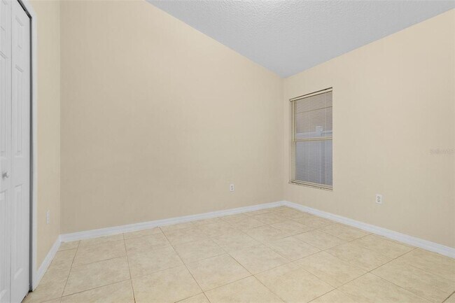 Building Photo - 2546 Crown Ridge Cir