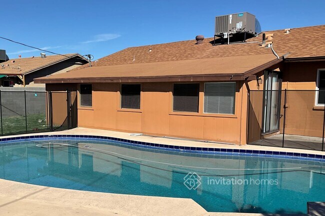 Building Photo - 3133 W Port Au Prince Ln