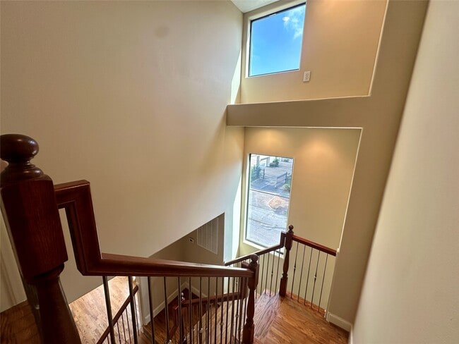 Building Photo - 1205 Birdsall St