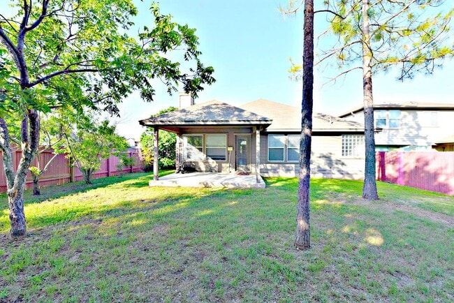 Building Photo - 11120 Old Quarry Rd