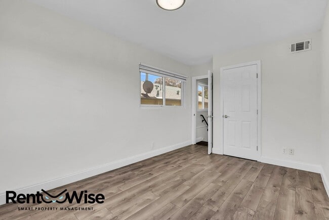 Building Photo - 5510 Plumas Ave