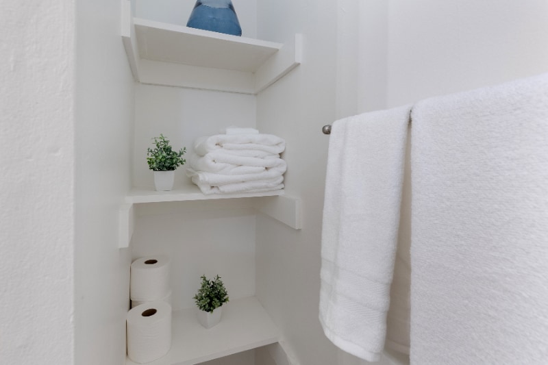 Building Photo - 227 S Main St