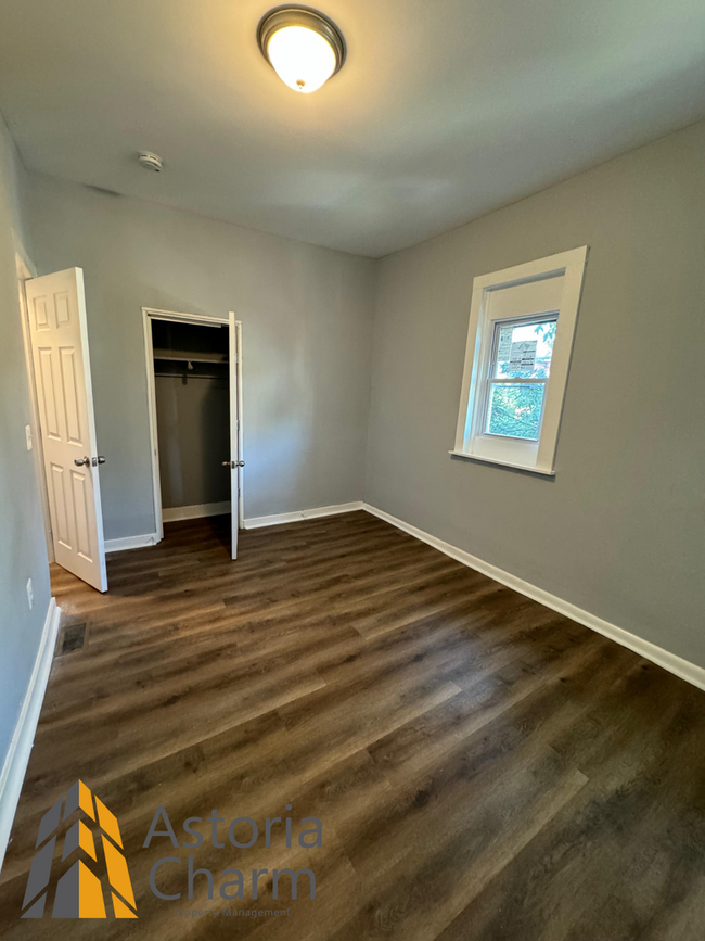 Building Photo - Newly Renovated 3BD/1.5BA townhome in Balt...