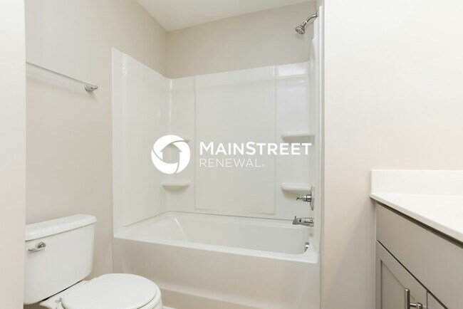 Building Photo - 3 Bedroom Pet-Friendly Home in Clayton, NC with Main Street Renewal