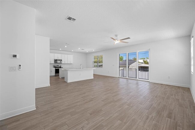 Building Photo - 4731 W Trilby Ave