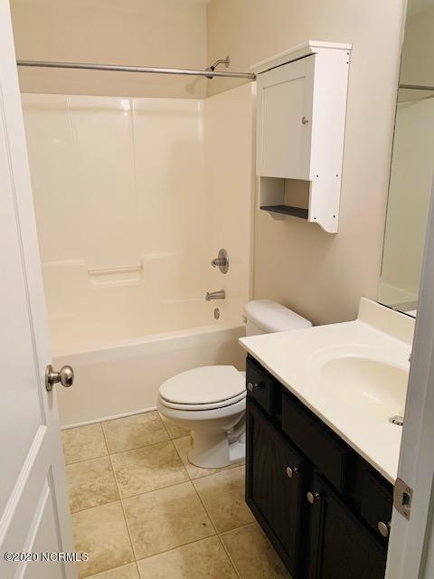 Building Photo - 419 Ridgeway Dr