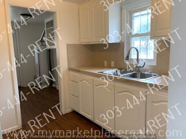 Building Photo - Nice 2 Bedroom, 1 bathrooms home!
