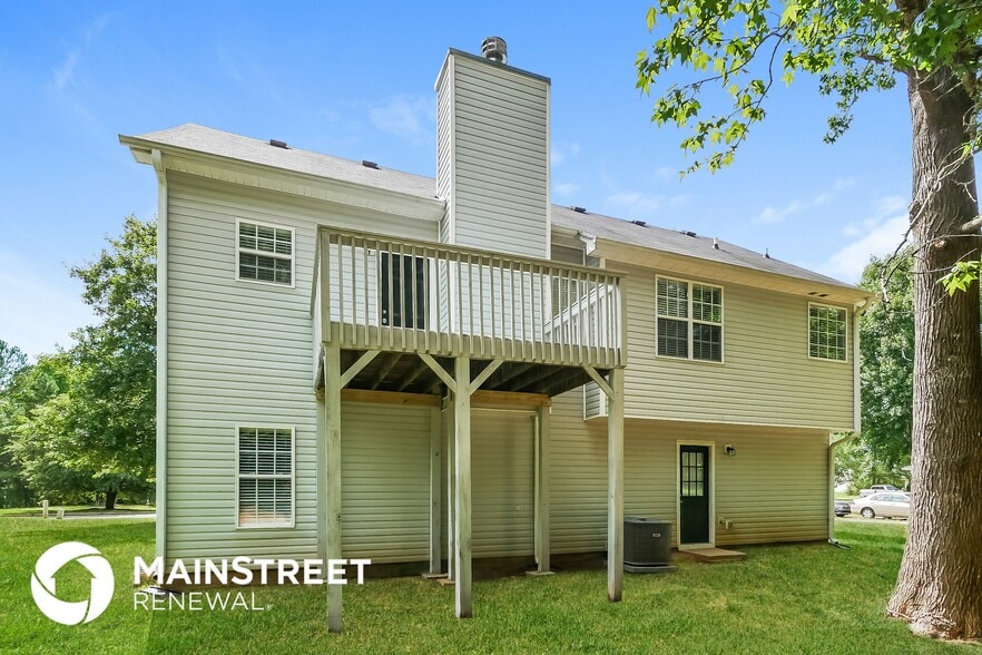 Building Photo - 135 Tara Way