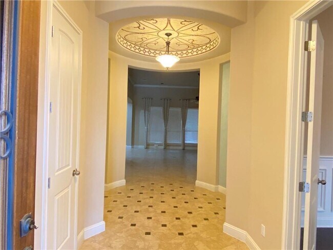 Building Photo - 3216 Herradura Dr