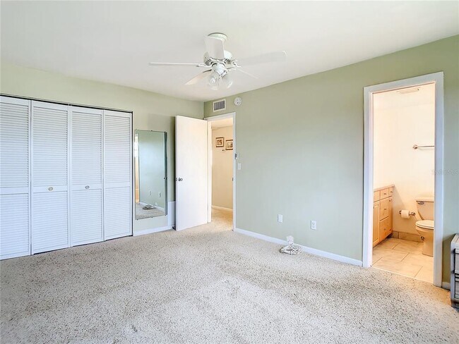 Building Photo - 4455 Duhme Rd