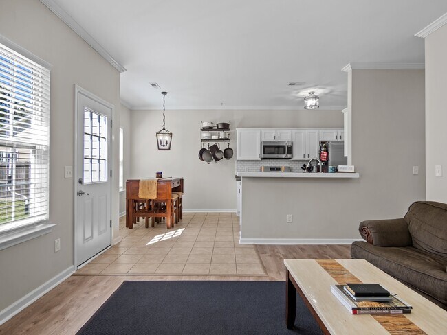 Building Photo - 251 Channel Marker Loop