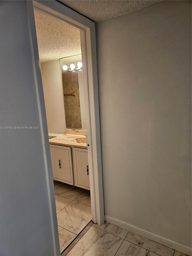 Building Photo - 11131 Royal Palm Blvd