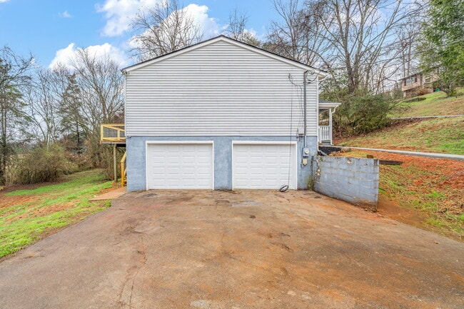 Building Photo - 3828 Melissa Ln