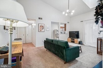 Building Photo - 7759 New Providence Dr