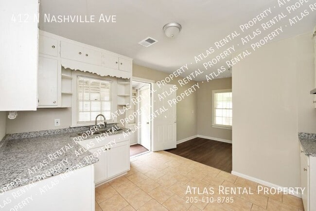 Building Photo - 412 N Nashville Ave