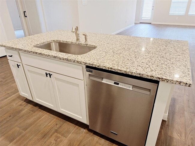 Building Photo - 1327 Camden Ln