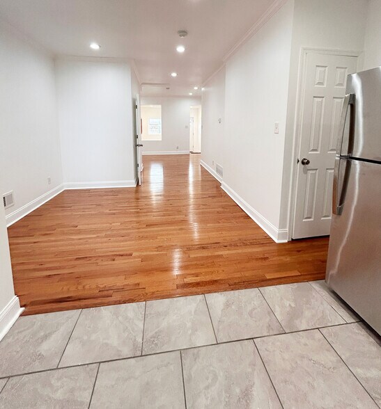 Building Photo - 1241 Orthodox St