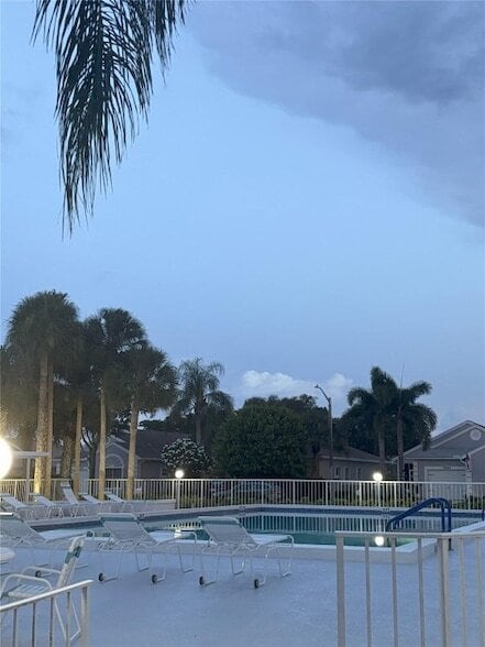 Building Photo - 13770 Oneida Dr