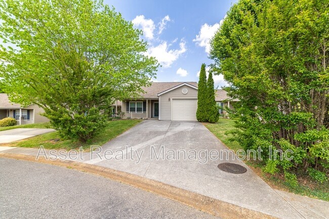 Building Photo - 8613 Little Field Way