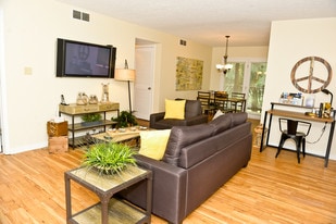 Interior Photo - Walnut Springs